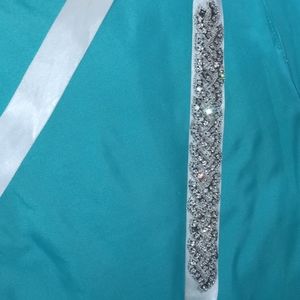 Stone, white, ribbon belt